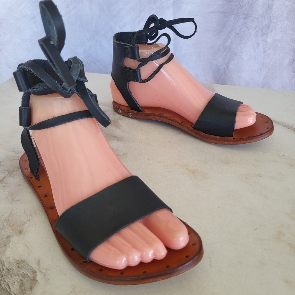 Beek Lace Up Ankle Strap Leather Gladiator Sandals Size 6 Women's Black